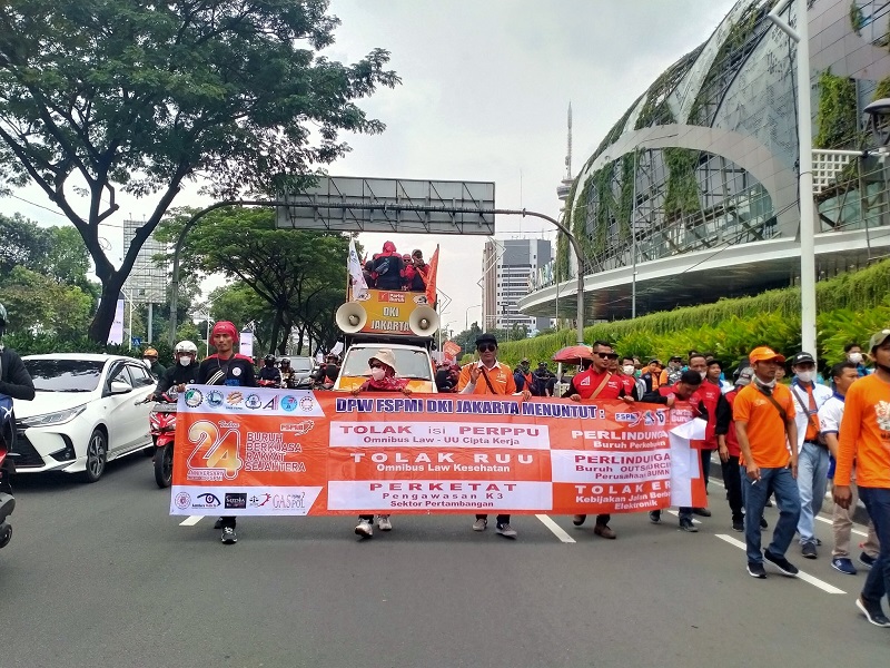 Partai Buruh Suarakan Tolak RUU Kesehatan Saat May Day 2023 Holopis