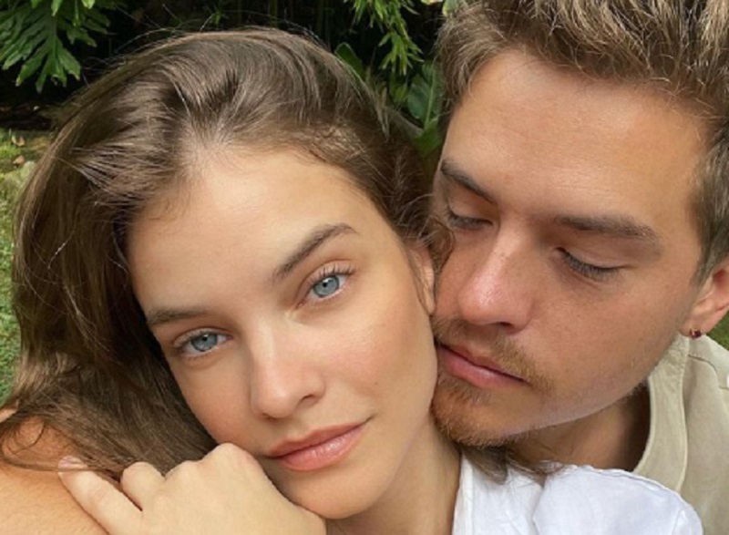 Dylan Sprouse Dan Barbara Palvin Resmi Nikah Usai Satu Bulan