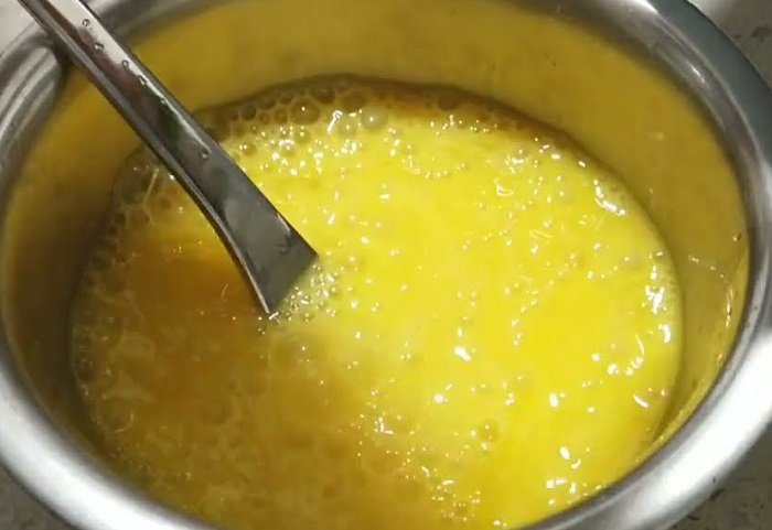 Aduk telur