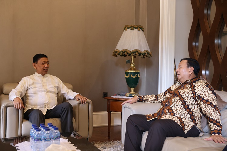Prabowo Subianto bersama Wiranto