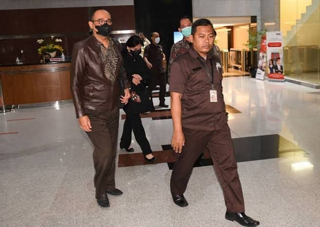 Rafael Alun dan istrinya di KPK