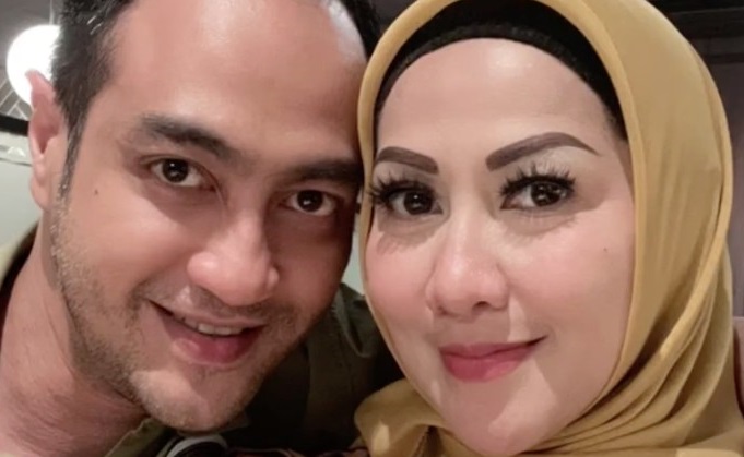 Ferry Irawan dan Venna Melinda