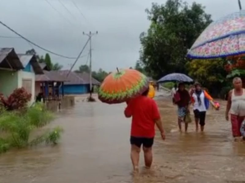 Banjir di Sula