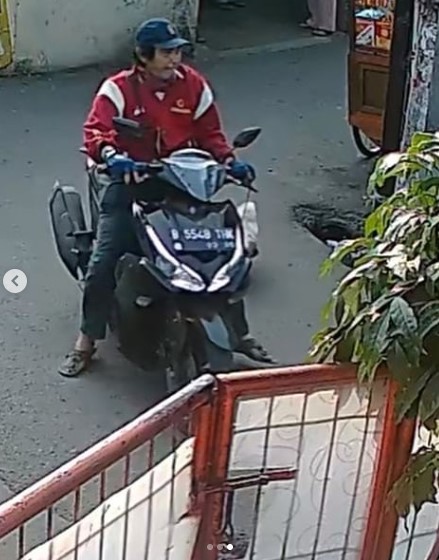 Pelaku.