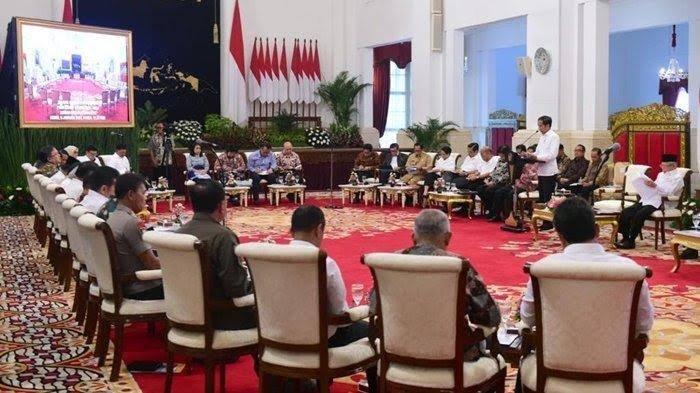 Sidang Kabinet Paripurna 1