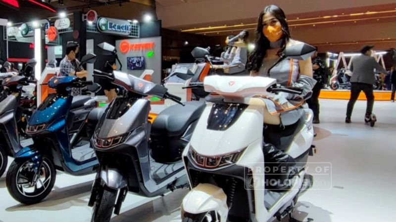 Yadea-T9-7