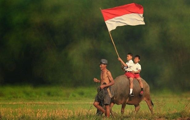 Kibaran bendera merah putih