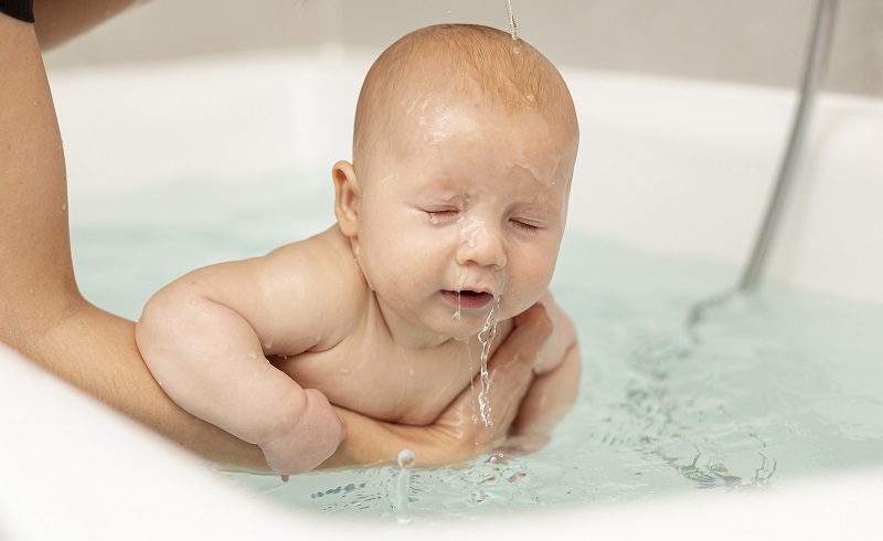 Kenali Apa Itu Water Birth Metode Persalinan Dalam Air