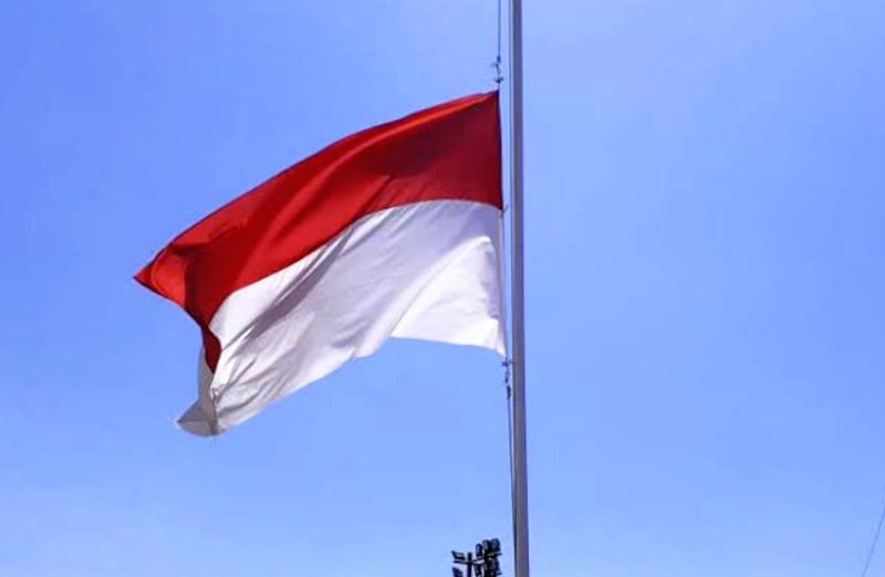 Bendera Setengah Tiang