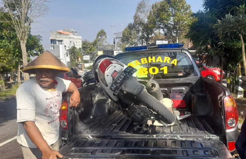 Kondisi kendaraan pasca kecelakaan di Gunung Lawu