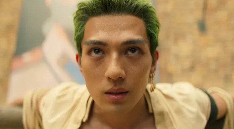 Mackenyu sebagai Zoro