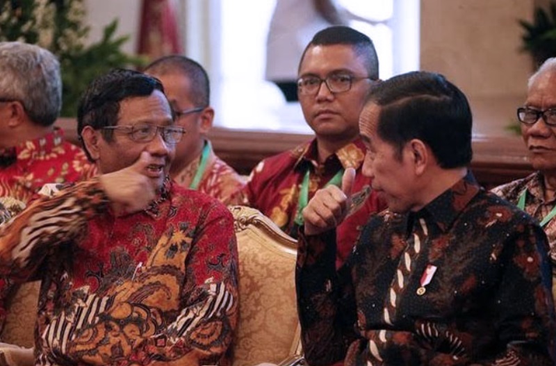 Presiden Jokowi dan Mahfud MD