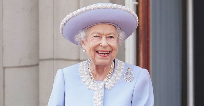 Ratu Elizabeth II