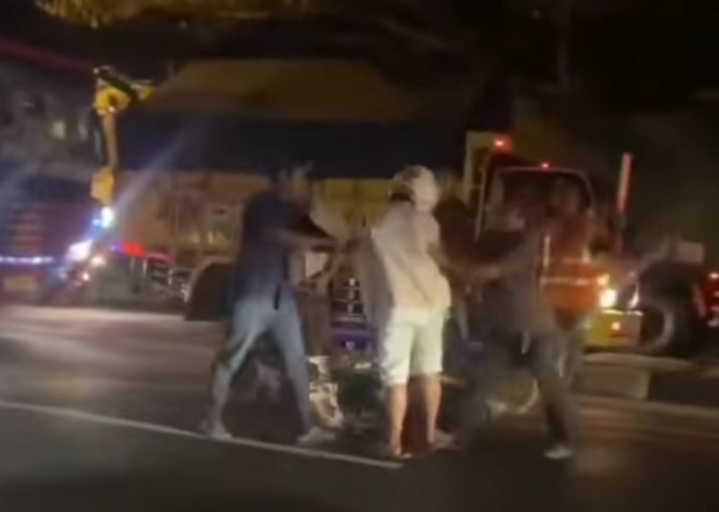 pengendara motor dianiaya kenek bus