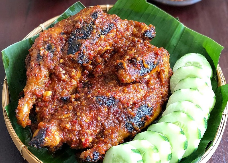 Ayam Bakar Taliwang