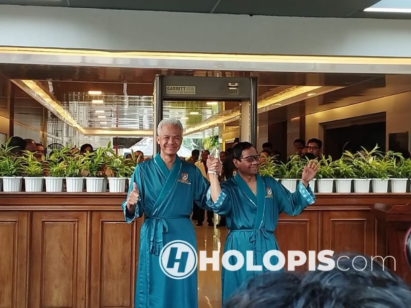 Ganjar dan Mahfud