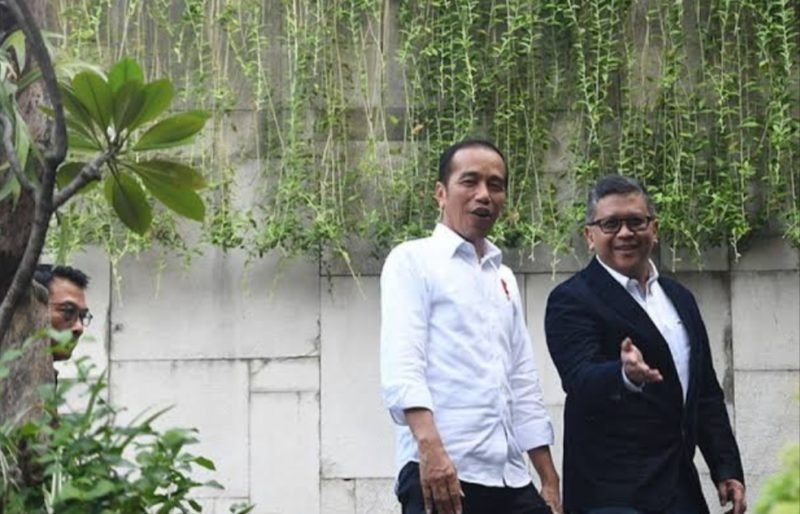 Jokowi dan Hasto