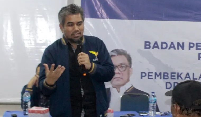 Juru Bicara Partai Garuda, Teddy Gusnaidi