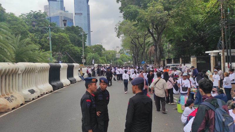 Pengawalan Ketat Polisi dan TNI Gabungan Amankan Deklarasi Pemilu Damai di KPU RI