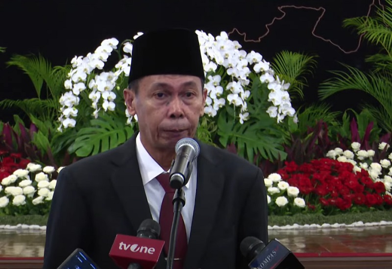 Nawawi Pomolango di Istana -Holopiscom