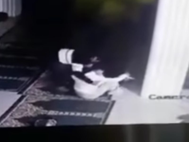 pasangan mesum di Masjid