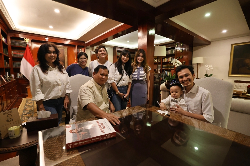 ‘Si Anak Jenius’ Kenneth Matthew Temui Prabowo