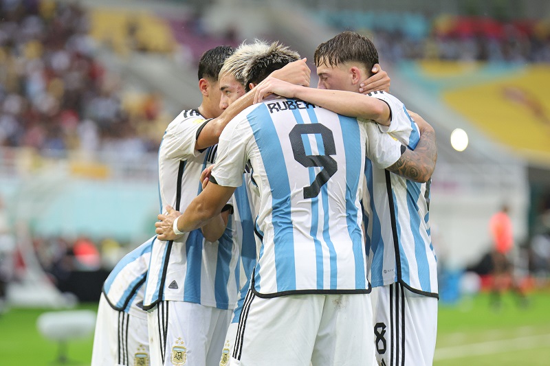 Timnas U-17 Argentina-Holopiscom