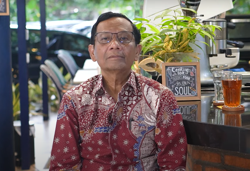 Menko Mahfud