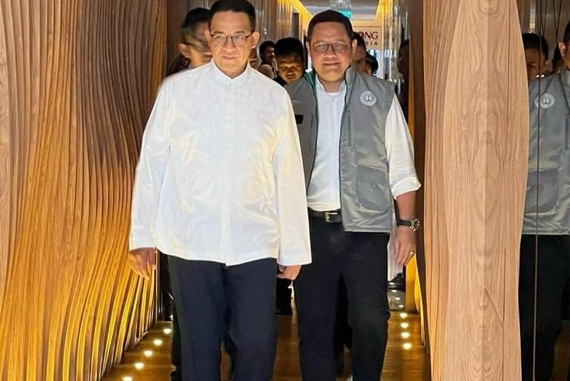 Ari Yusuf dan Anies Baswedan