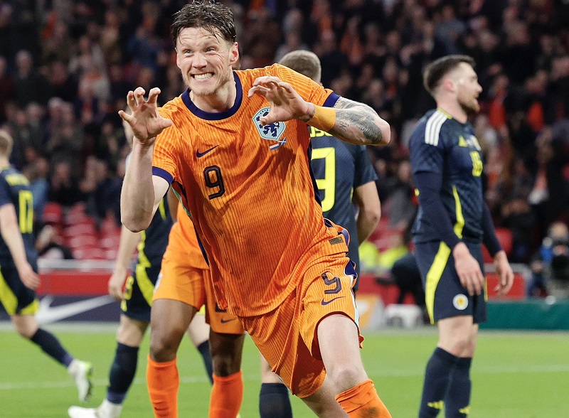 Belanda vs Skotlandia