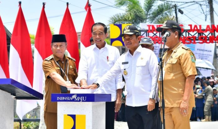 Presiden Jokowi -Holopiscom