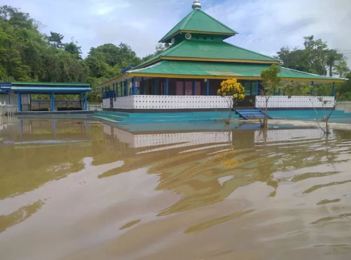 Banjir di Teluk Bintuni