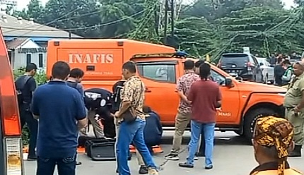 Penemuan mayat di koper