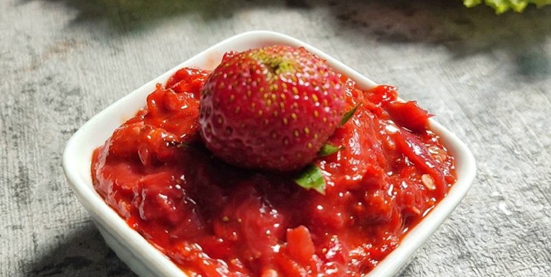 Sambal stroberi