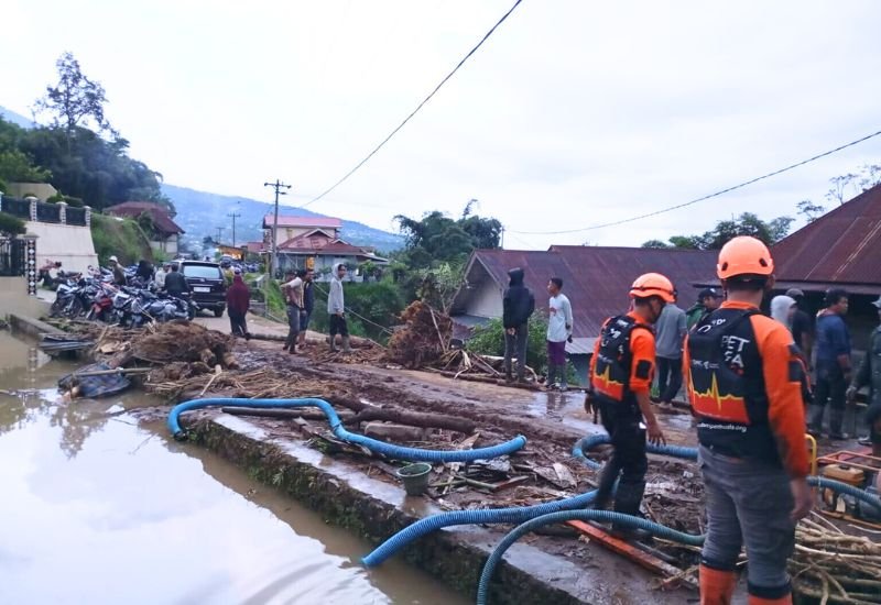 Dompet Dhuafa bantu Korban Banjir Sumbar