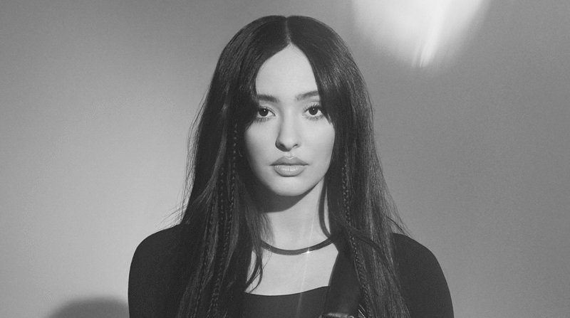 Faouzia holopis.com