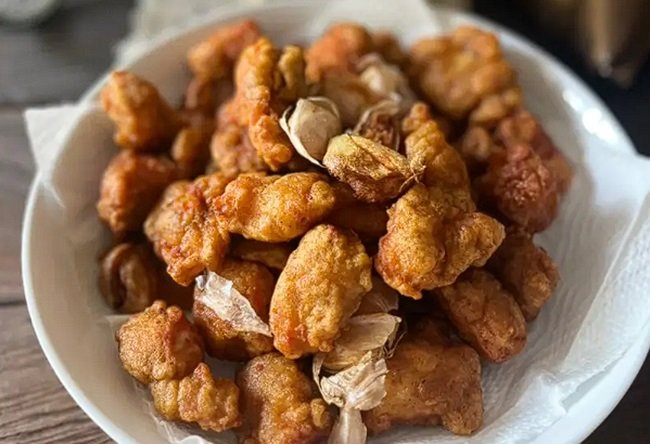 Ayam Goreng Kari Bawang Putih