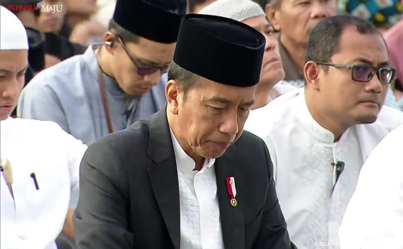 jokowi shalat ied di semarang