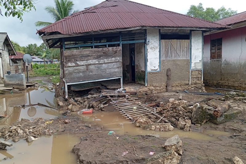 kondisi banjir di halmahera selatan