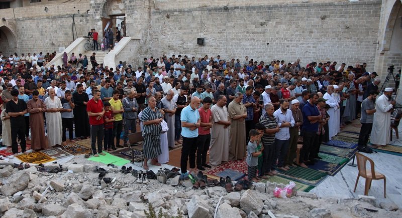 Masyarakat Palestina Salat Idul Adha