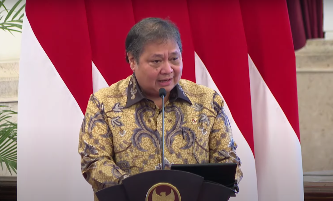 Menko Airlangga Hartarto Holopis