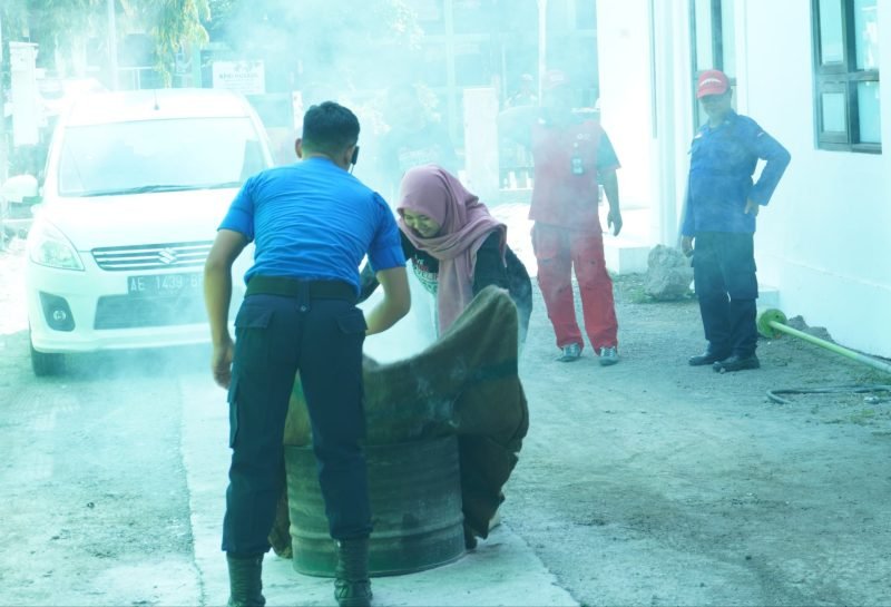 Relawan PMI Markas Ngawi, holopis Relawan PMI Markas Ngawi, holopis