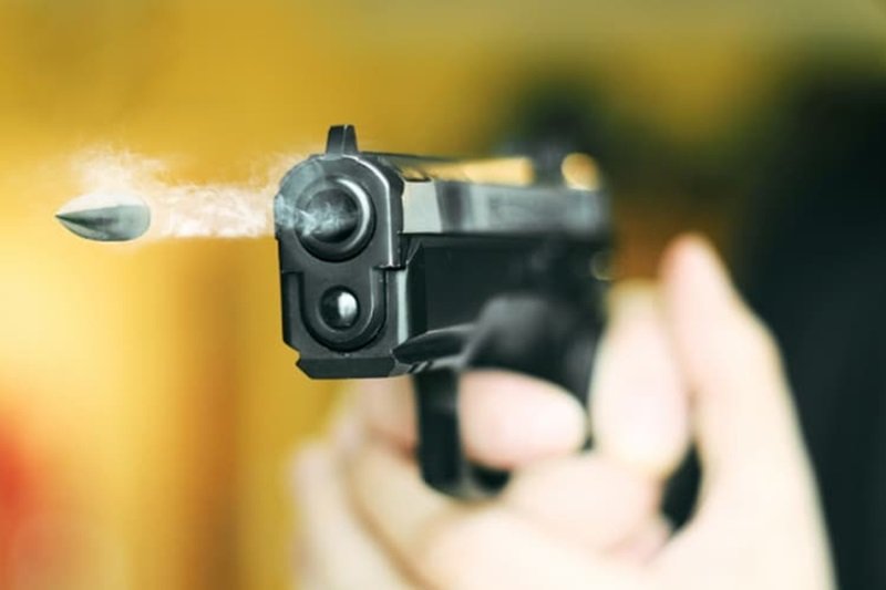 shoot gun