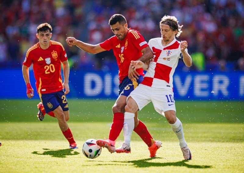 Spanyol vs Kroasia Spanyol vs Kroasia