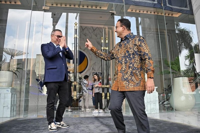 Ahmad Ali dan Anies Baswedan di NasDem Tower
