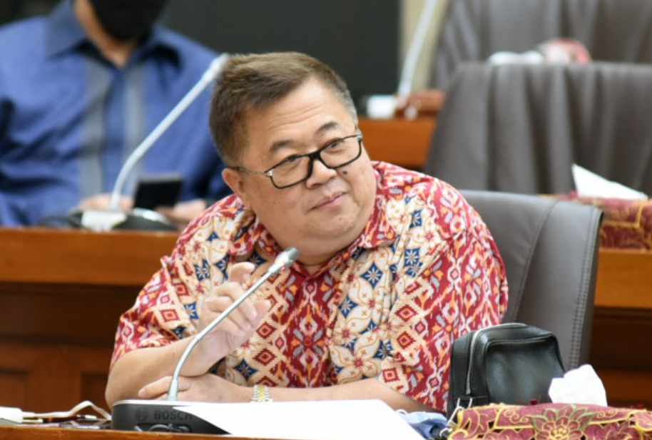 darmadi durianto