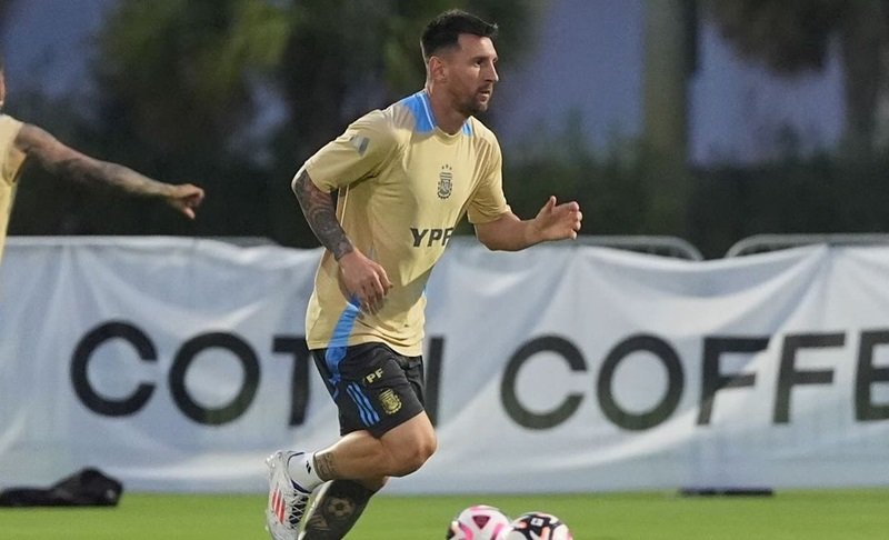 Lionel Messi