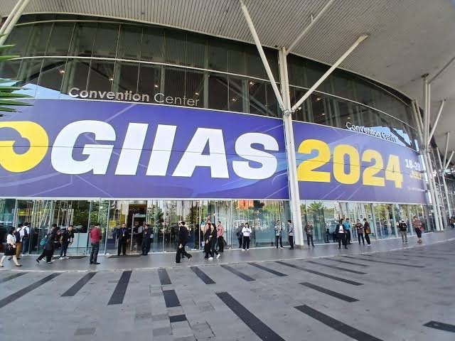 Pameran GIIAS 2024 Holopis