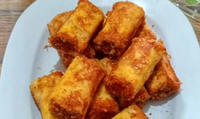 Roti Gulung Abon
