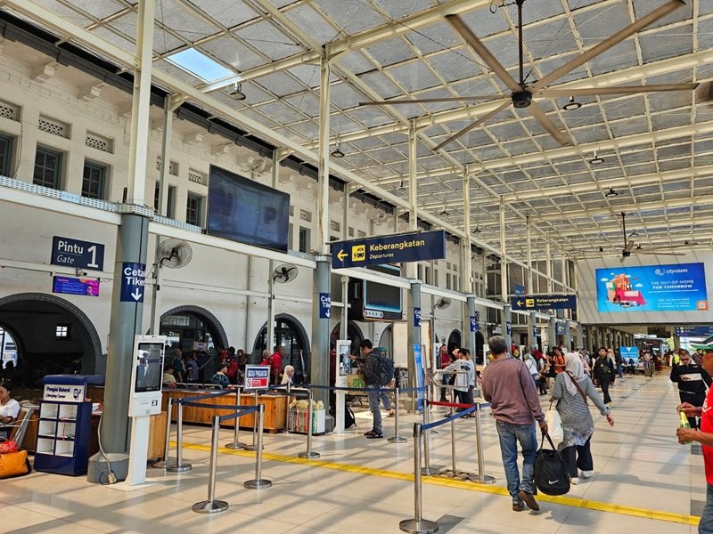 Stasiun Pasar Senen